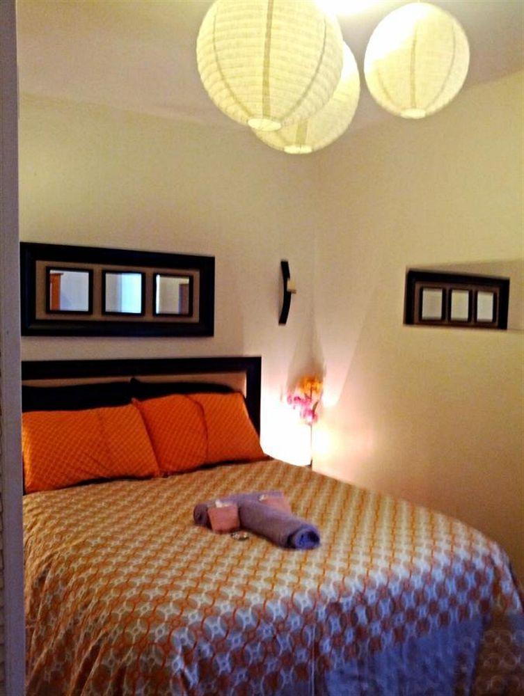Jfk Bed And Breakfast Guesthouse ニューヨーク エクステリア 写真