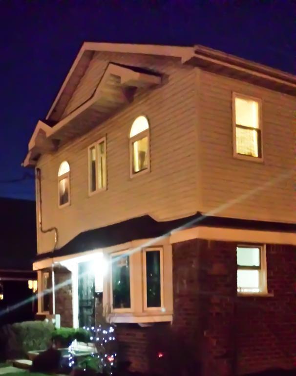 Jfk Bed And Breakfast Guesthouse ニューヨーク エクステリア 写真