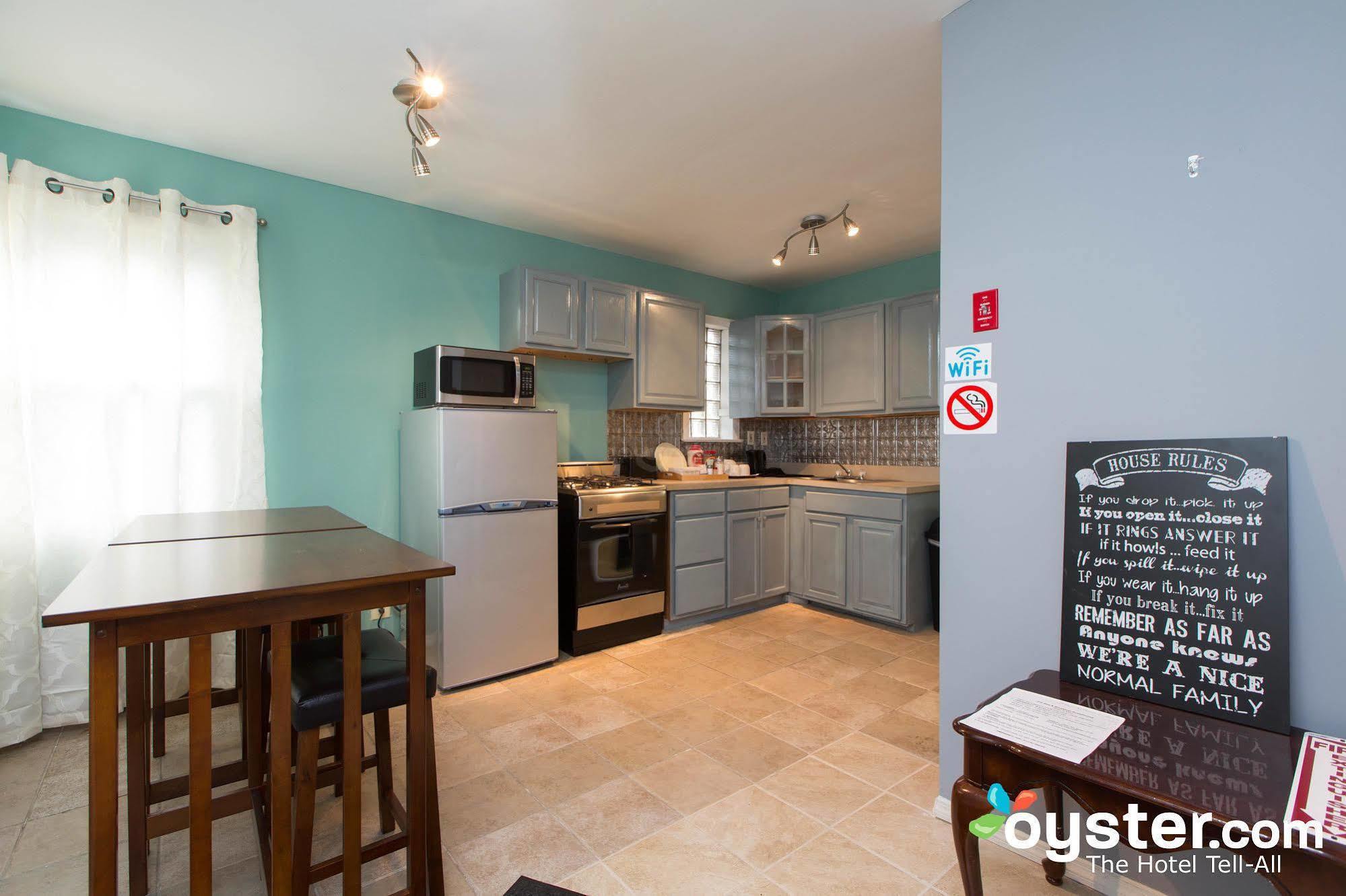 Jfk Bed And Breakfast Guesthouse ニューヨーク エクステリア 写真